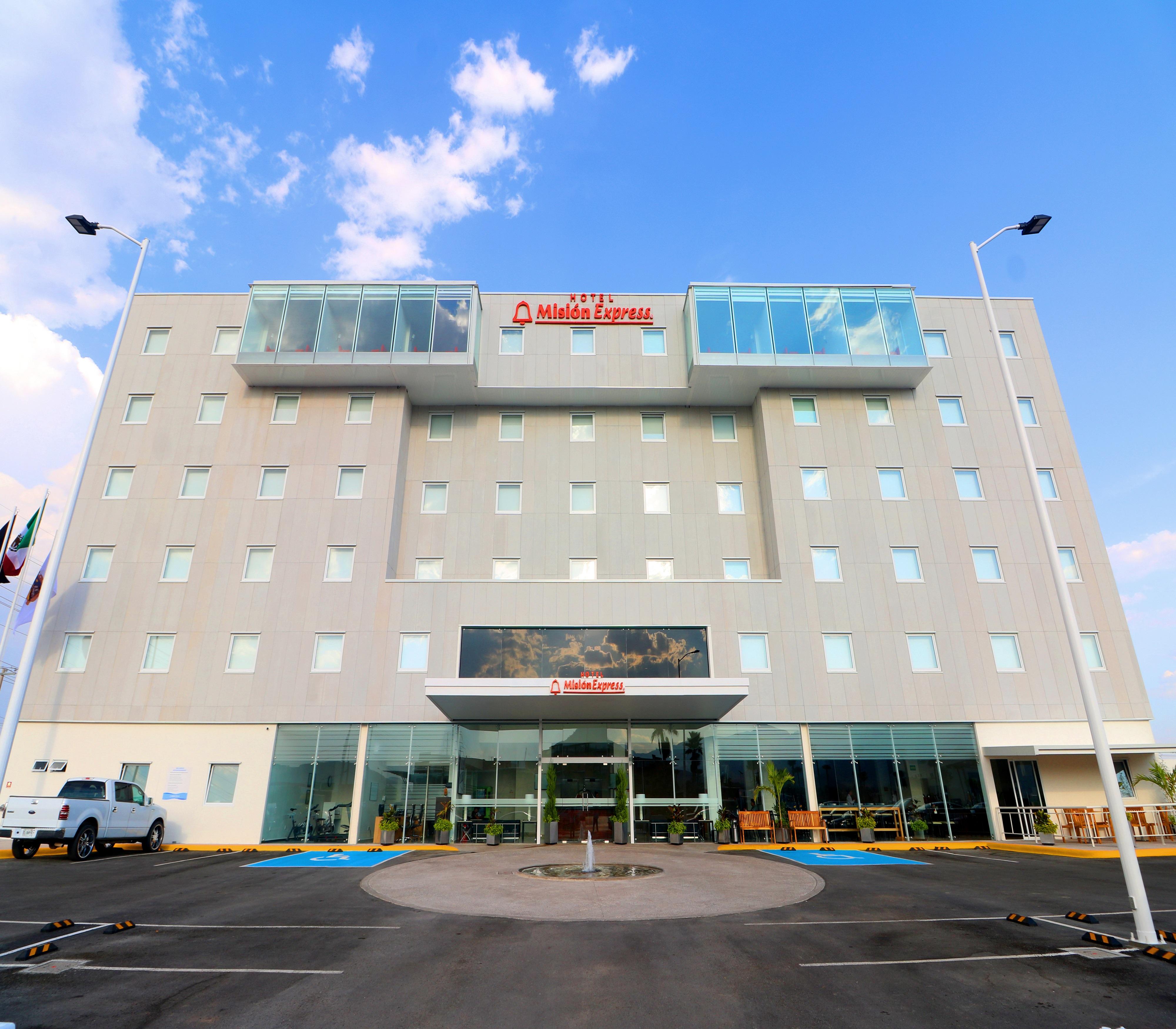 Mision Express Queretaro Hotel Kültér fotó