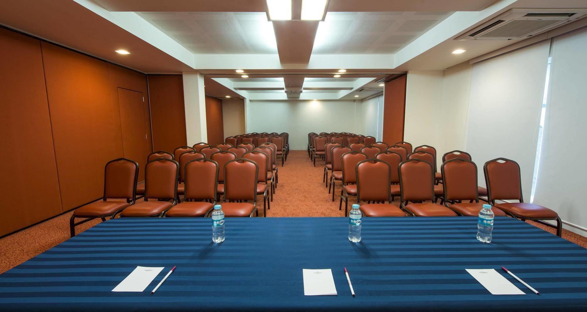Mision Express Queretaro Hotel Kültér fotó